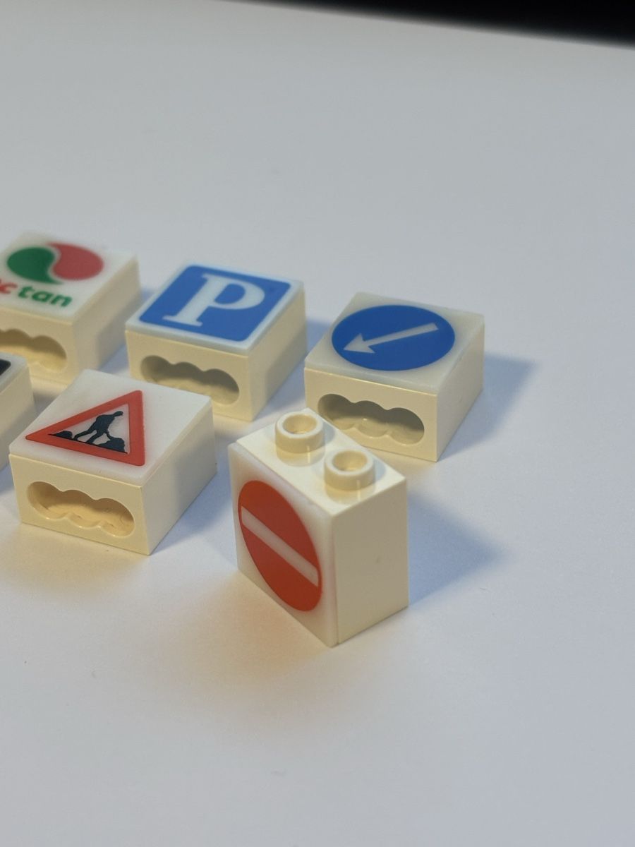 Lego Kit di costruzioni: 6x Lego System Leuchtschilder – Usato da Lengnau AG venduto da Chefe43 2