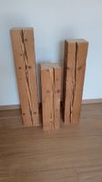 Altholzbalken, dekorative Schmuckstücke / Trio 2
