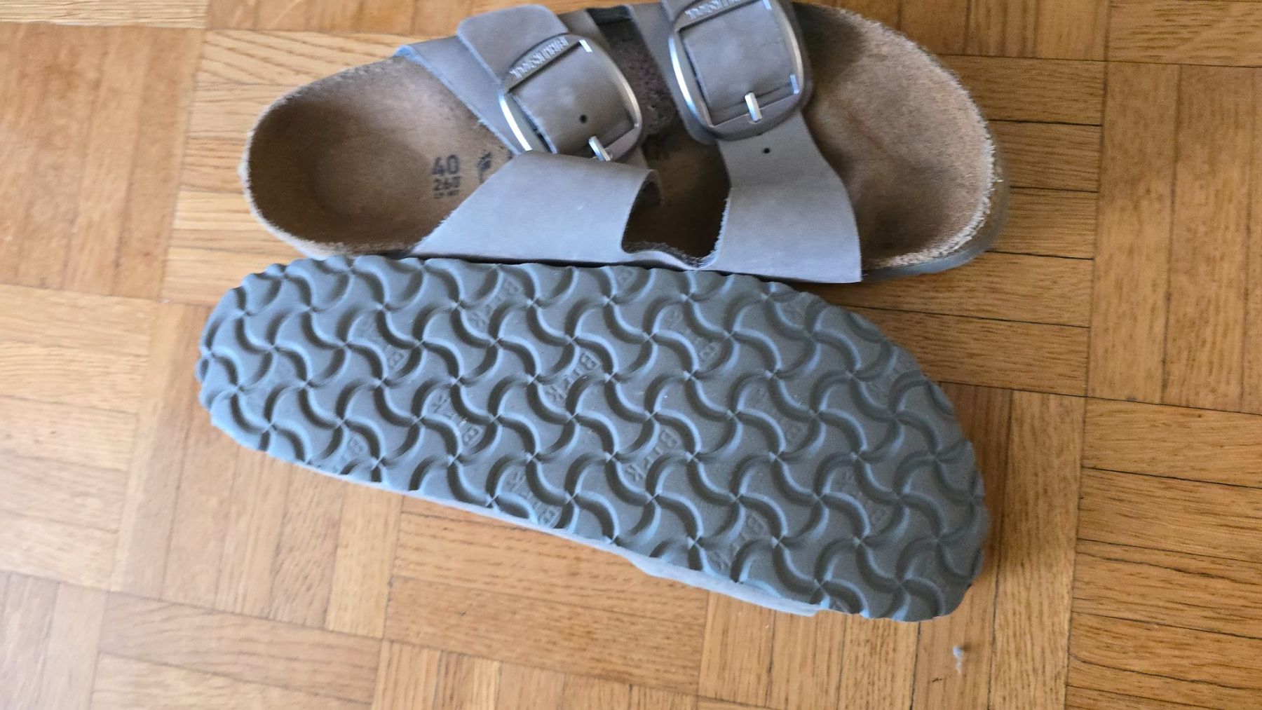 Birkenstock Herrenschuhe: Birkenstock Sandale EU 40 – Gebraucht aus Wallisellen von theblacksheep
