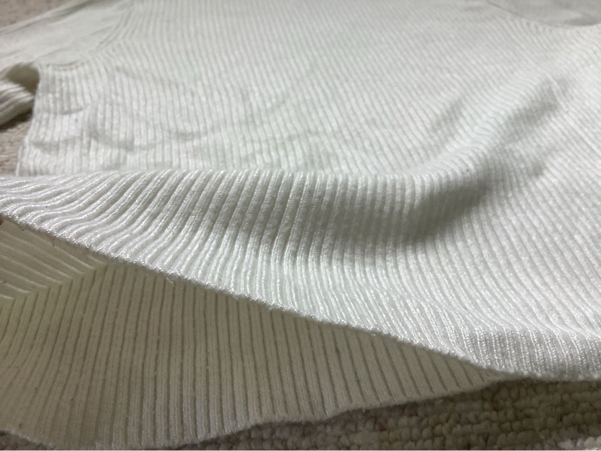 Pullover & Sweatshirts: Rollkragenpullover weiss 152 – Gebraucht aus Thun von Skipper 3