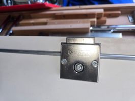 Terza Schubladen-Schloss-Set Metall neuwertig