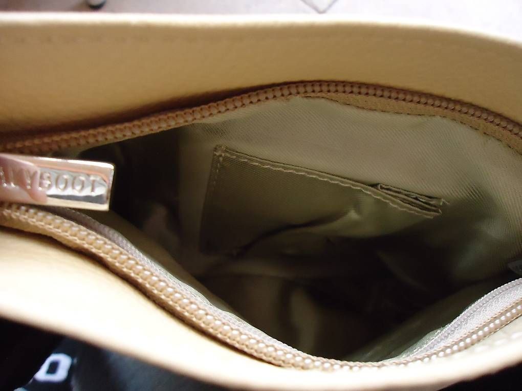 Taschen: Umhänge/Gürteltasche Marke NAVYOOT – Gebraucht aus Döttingen von nils014 1