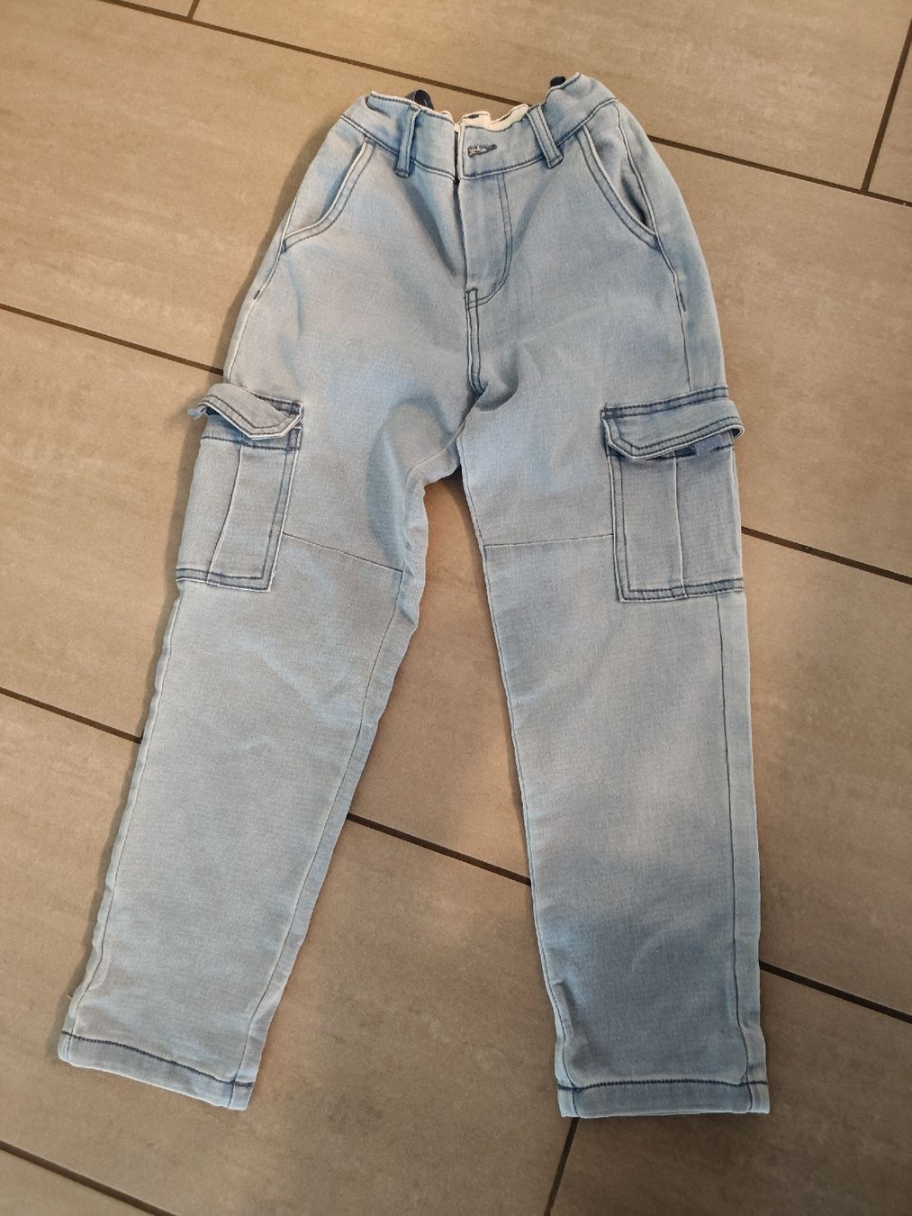 Manor Hosen: Mädchenjeans 134 – Neu (gemäss Beschreibung) aus Hinwil von Zimiho