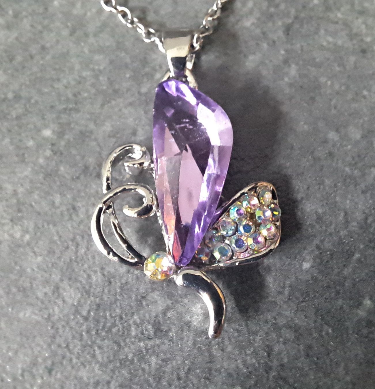 Catenine: Collier avec pendentif améthyste – Nuovo e nell'imballaggio originale da St-Imier venduto da supernova21