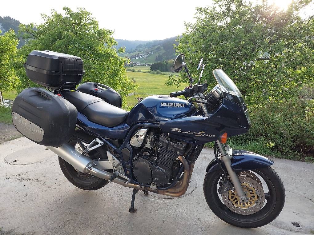 Suzuki Touring: Suzuki Bandit 1200 S ab MFK – Usato da Unteriberg venduto da HarriHirsch.1 3