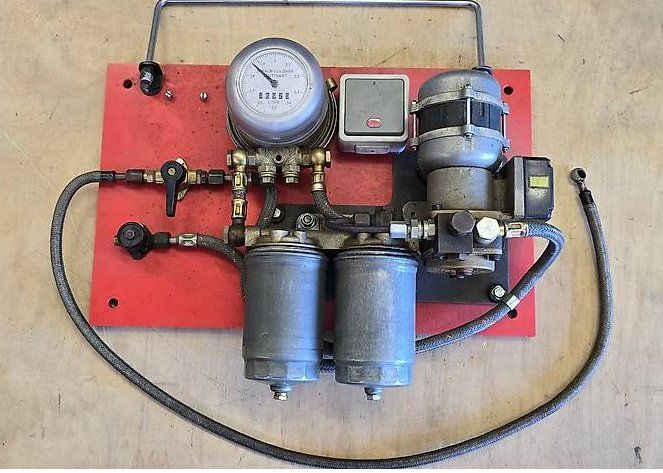 Pompes diesel & de transfert: Kraftstoffpumpe m.Kraftstoffzähler, Filter& Wasserabscheider – D'occasion à Unterägeri par R_66