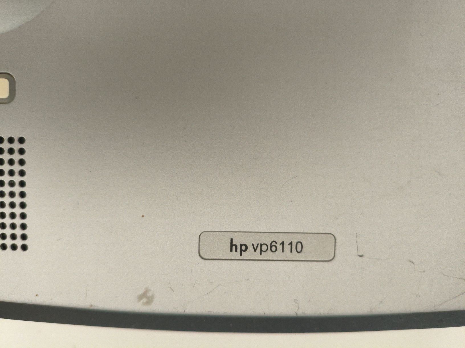 Hewlett Packard Videoprojektoren: Beamer hp vp6110 – Gebraucht aus Stans von thomin8989 1