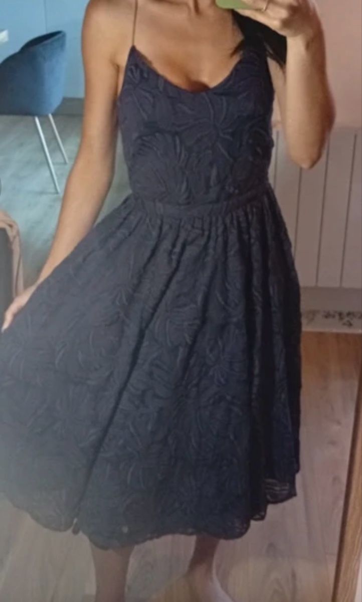 Sessun Robes: Robe Sessùn taille XS – Neuf (Voir description) à Lausanne par SaraSkjellaug