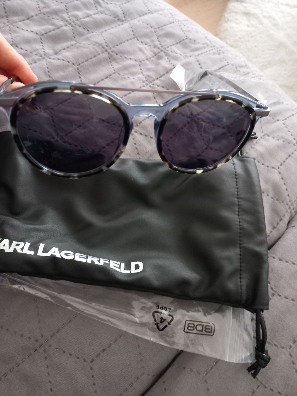 Karl Lagerfeld Occhiali & Lenti: Sunnglase – Nuovo (secondo la descrizione) da Buchs AG venduto da tac_zz5h