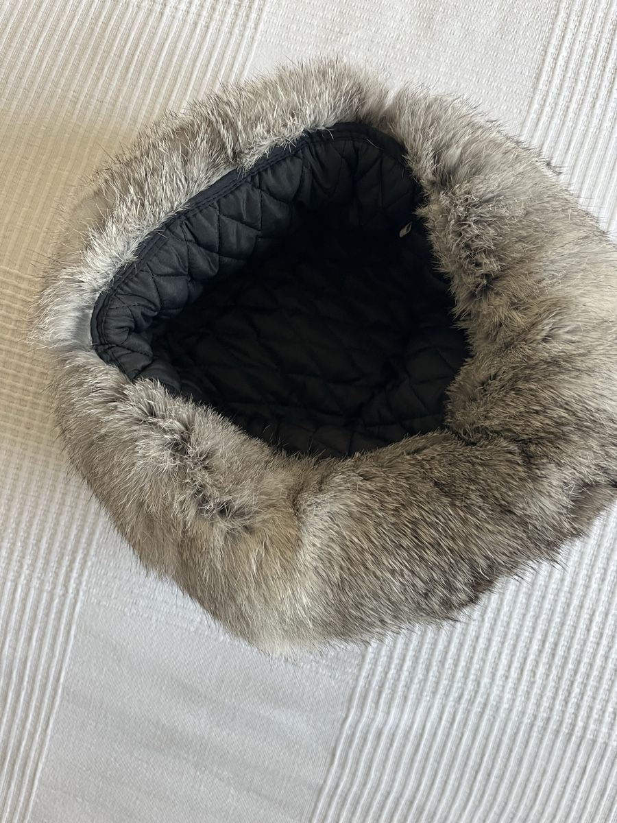 Copricapi, berretti & cappellini: Chapka gris/ grau – Usato da Lausanne venduto da bru_6z7j 2