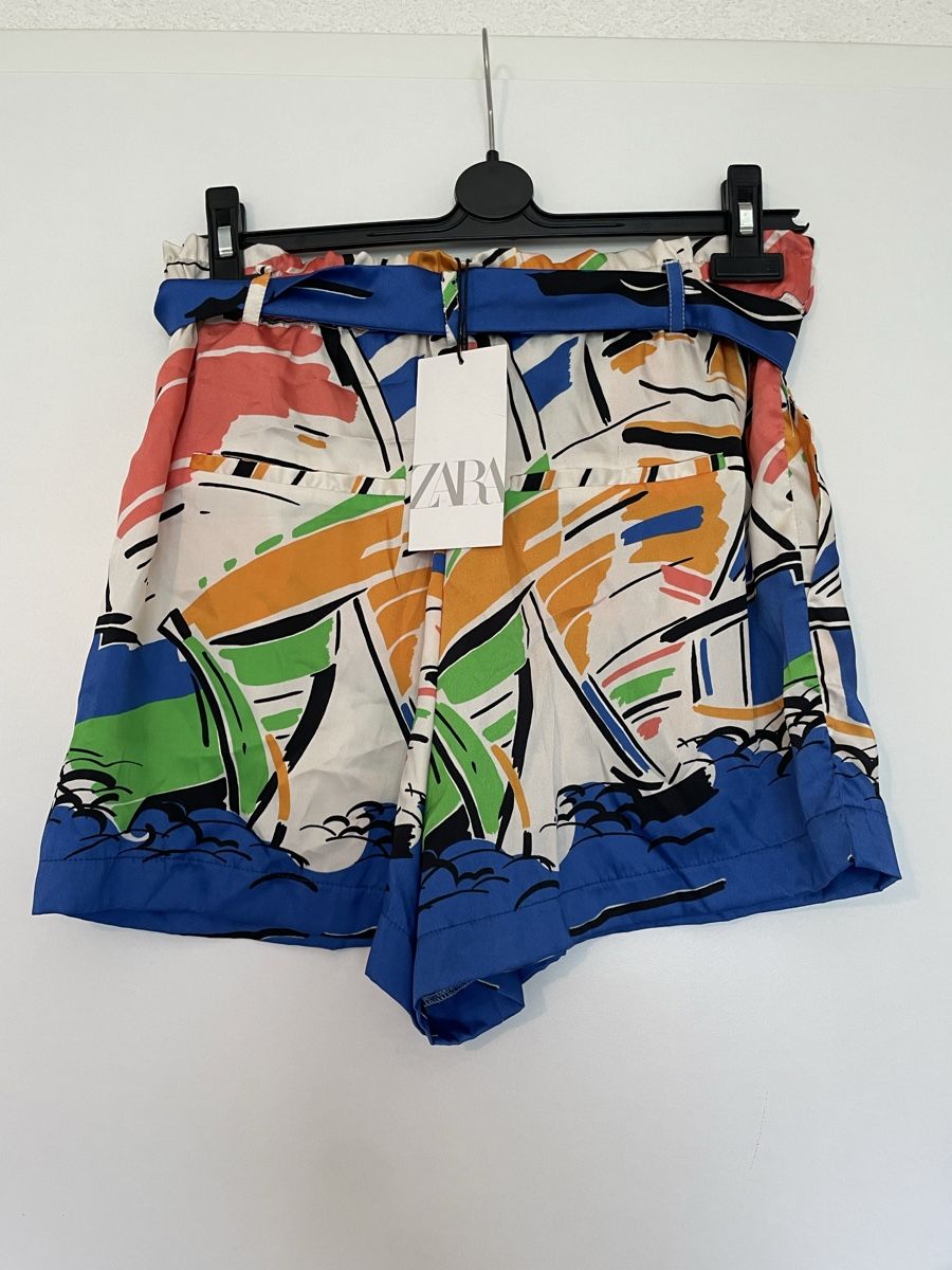 Zara Pantaloni: Zara Retro Design Shorts – Nuovo e nell'imballaggio originale da Roche VD venduto da closetcleanse 4