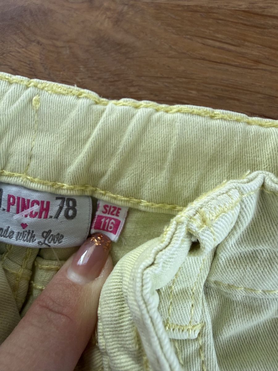 Pantaloni: Jeans gelb Grösse 116 – Usato da Grabs venduto da Shelly_87 2