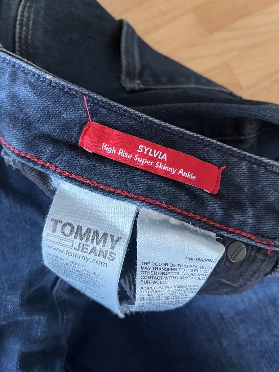 Tommy Hilfiger Jeans: Tommy Hilfiger Jeans – Gebraucht aus St. Gallen von elli18 2
