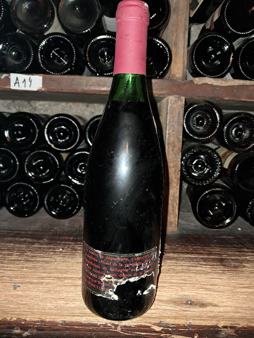 Vino: Salvagnin Moncell 1971 – Nuovo e nell'imballaggio originale da Le locle venduto da juliensaran 4