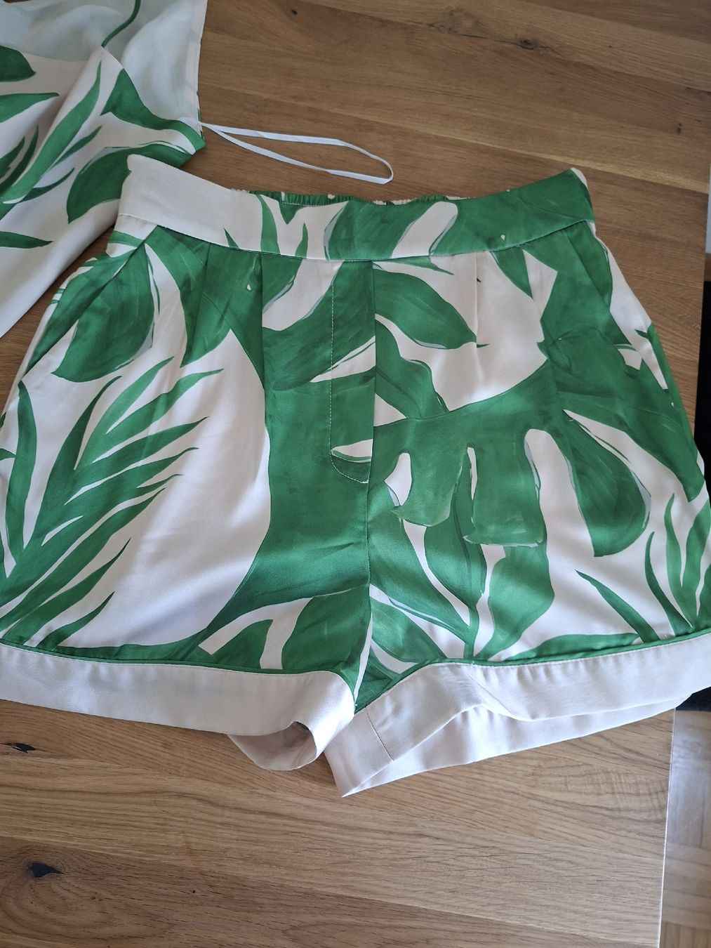 H&M Completi & Tailleur: H&M Set – Nuovo (secondo la descrizione) da Riehen venduto da jlj_st82 3