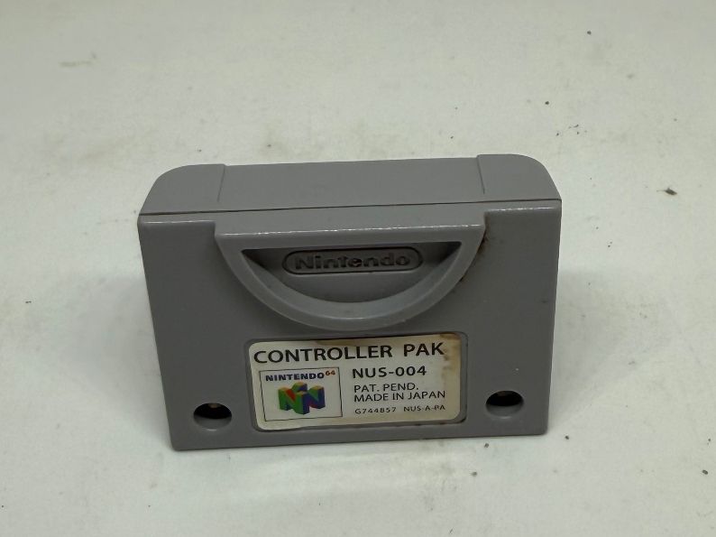 Schede di memoria: Controller Pak N64 Nintendo – Usato da Dietlikon venduto da NESFEVER 1