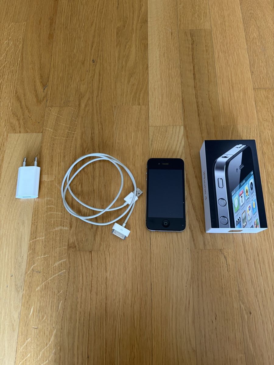 Apple Handys / Smartphones: iPhone 4 18 GB OVP – Gebraucht aus Regensdorf von WetTowel42