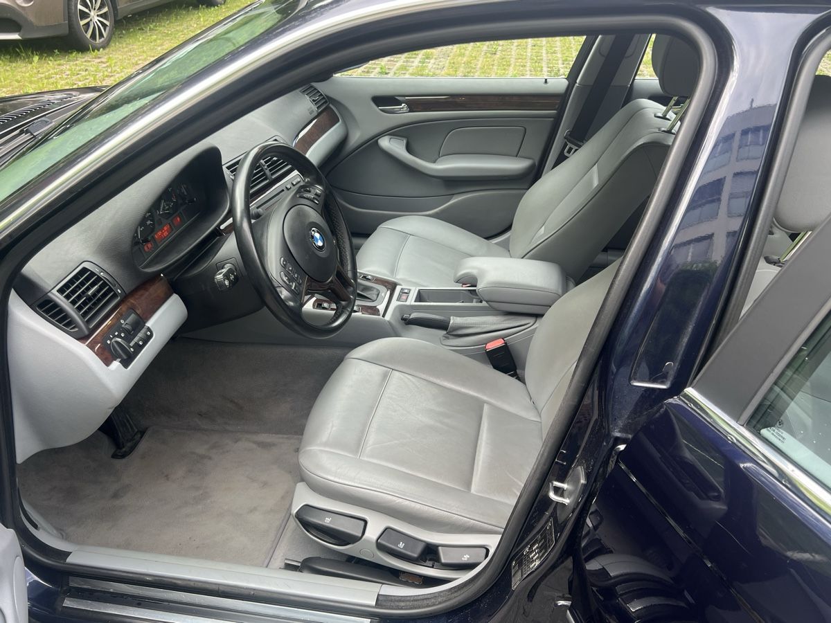 BMW Automobili: BMW 320i, Automat ab Platz – Usato da St. Gallen venduto da odemsky_14 8