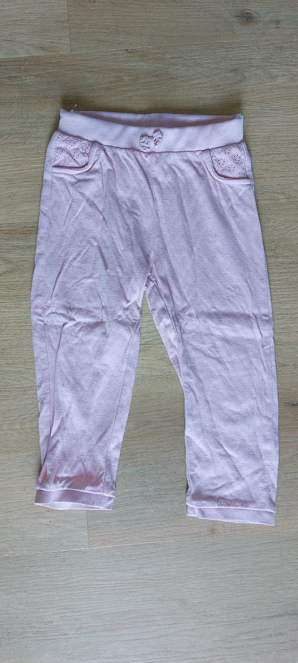 C&A Pantaloni: 1 Hose Baumwolle C&A Kinderkleider Grösse 104 – Usato da Uttwil venduto da jason019