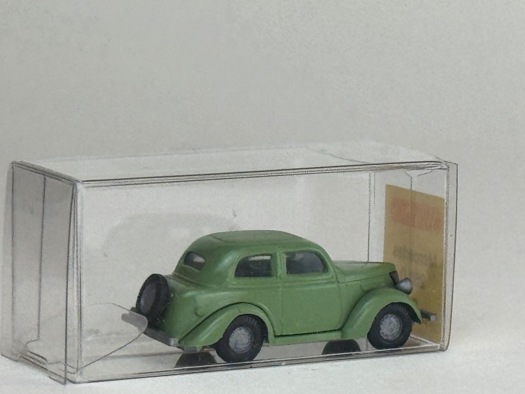 Praliné Modellini d'auto: CH- Praline Ford Eifel maigrün – Usato da Elm venduto da Wikmtz 1