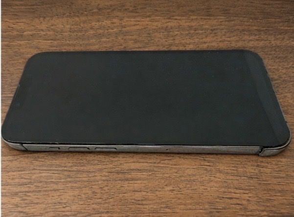 Apple Telefoni cellulari / Smartphones: Apple iPhone 13 Pro 256 GB Graphite / Grau – Defekt – Difettoso da Zürich venduto da ztok 2