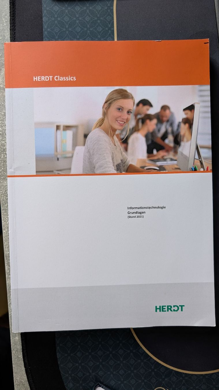Bücher: Diverse Informatik & Programmier Bücher – Neu (gemäss Beschreibung) aus Möhlin von mrn_pgr9 4