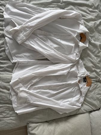 2 WE Hemden weiss Slim Stretch Modell guter Zustand