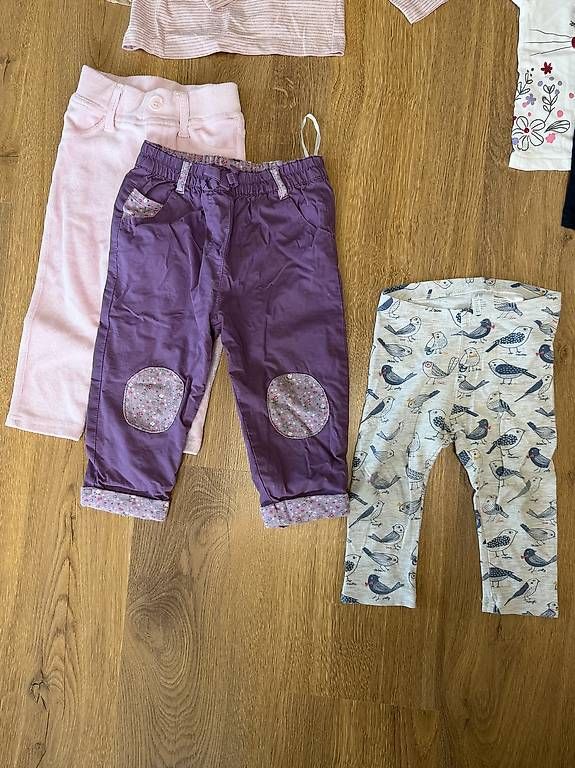Kleiderpakete & -sets: Kleiderpaket Grösse 74 – Gebraucht aus Glattpark (Opfikon) von Miriambox 3