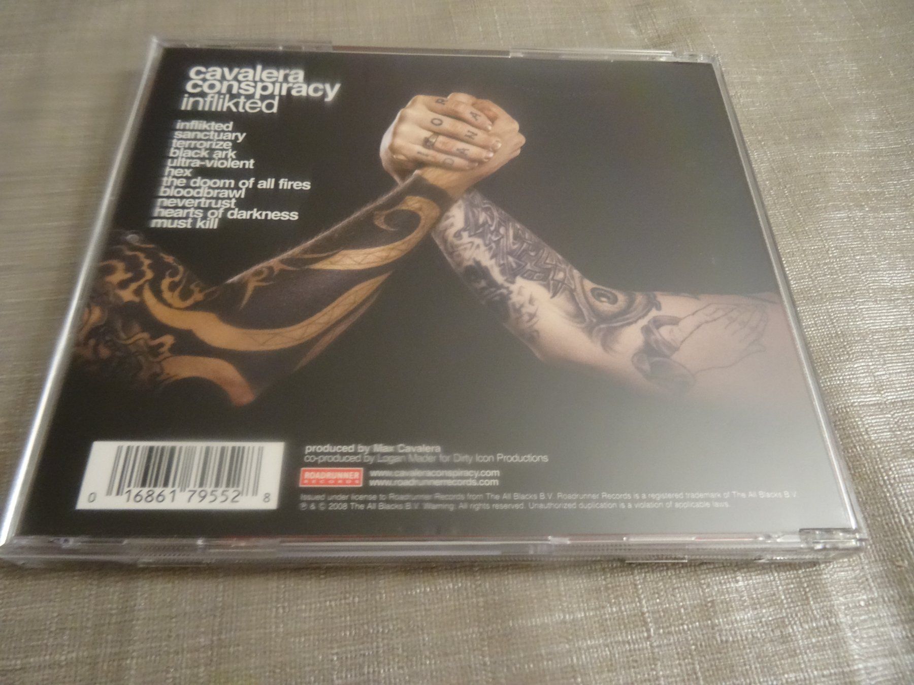 CD: Cavalera Conspiracy - Inflikted CD – Usato da Olten venduto da Disc-Ausverkauf 1