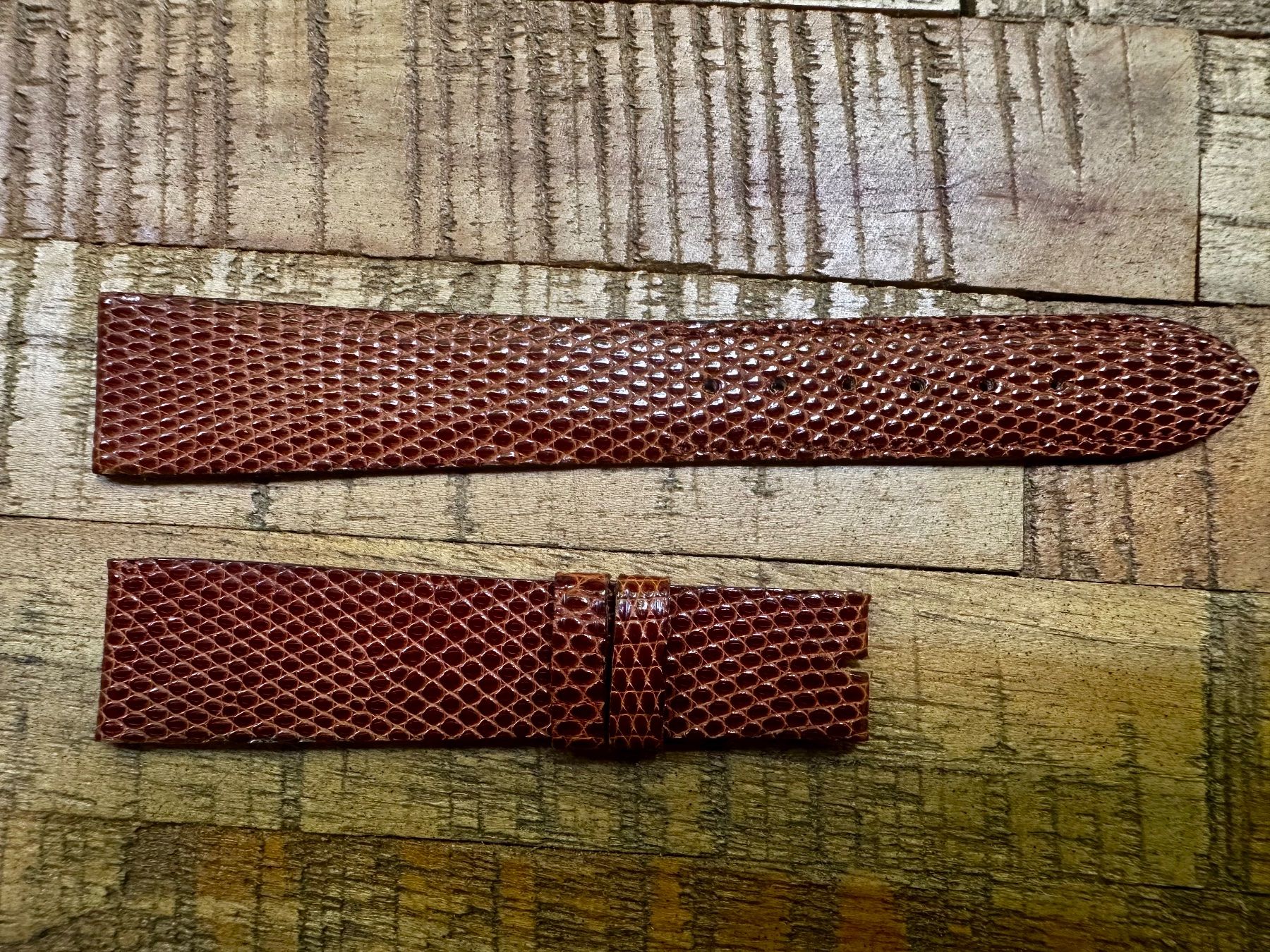 Omega Bracciali & Braccialetti: Bracelet Omega lézard 18mm – Usato da Genève venduto da Vintage-Tools