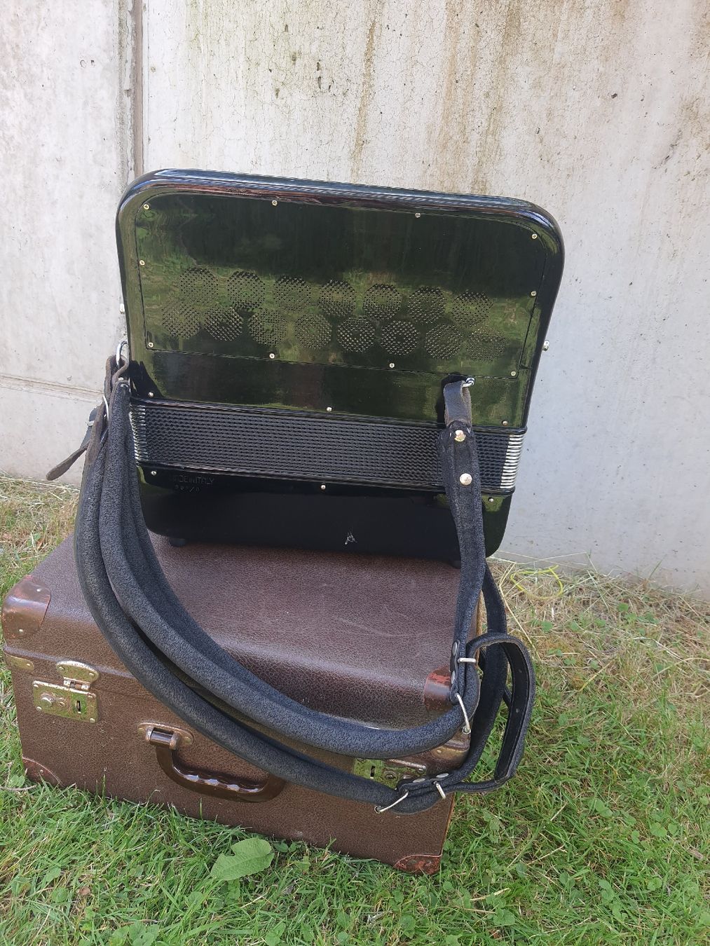 Adria Strumenti musicali: accordéon Adria chromatique  – Usato da Pont-de-la-Morge venduto da Mirabelle0 5