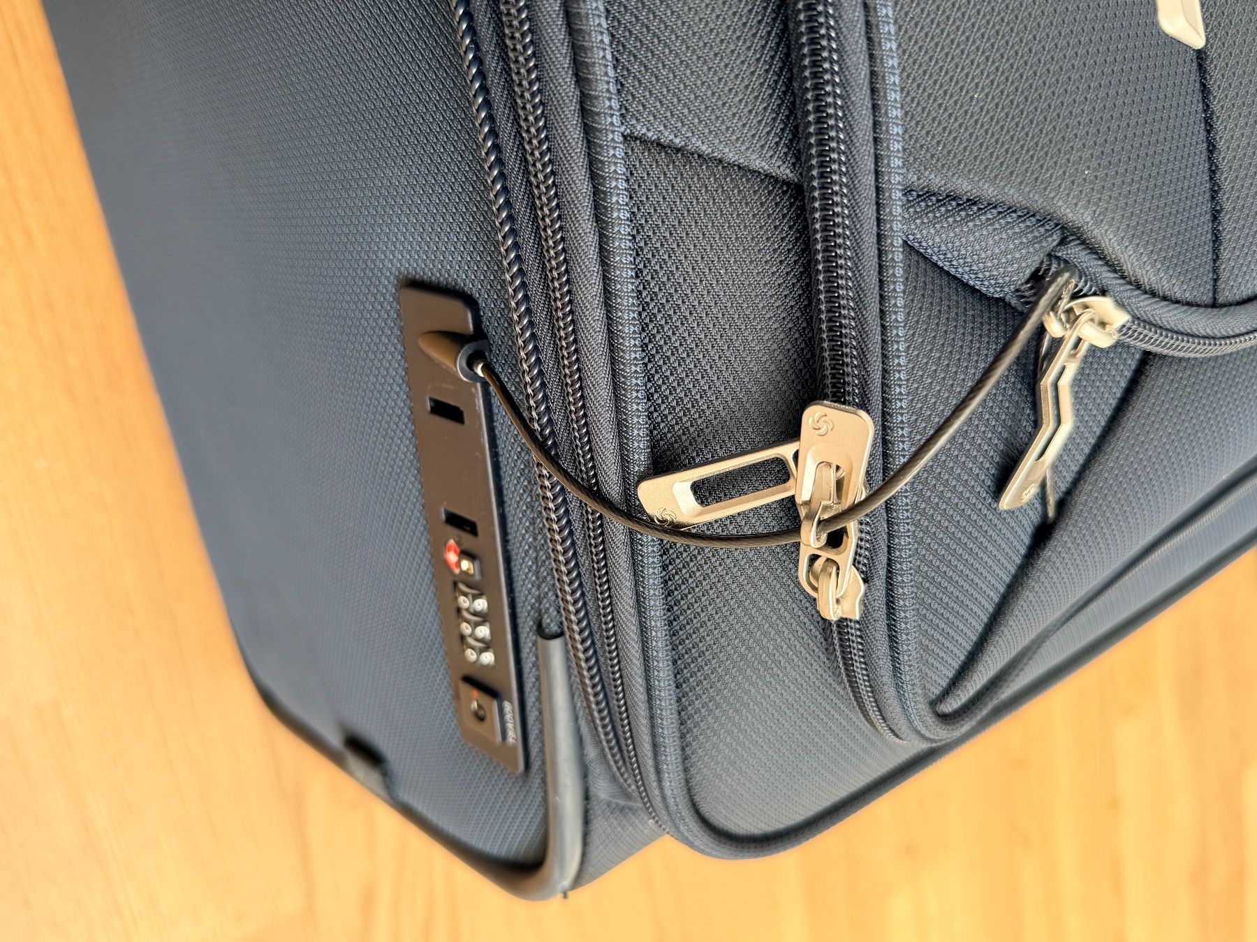 Samsonite Valigie: Samsonite Respark Spinner 82 – Extra Gross | Midnight Blue – Usato da Bubendorf venduto da brgmtea 2
