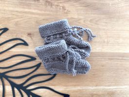 NEU Handgestrickte Babyschuhe, Gr. 18/19 (ab Gr. 62)