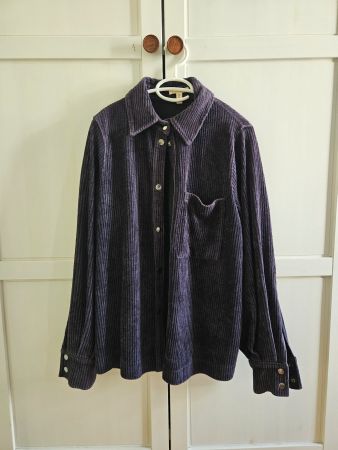 H&M Cordhemd dunkelviolett Grösse 36, guter Zustand