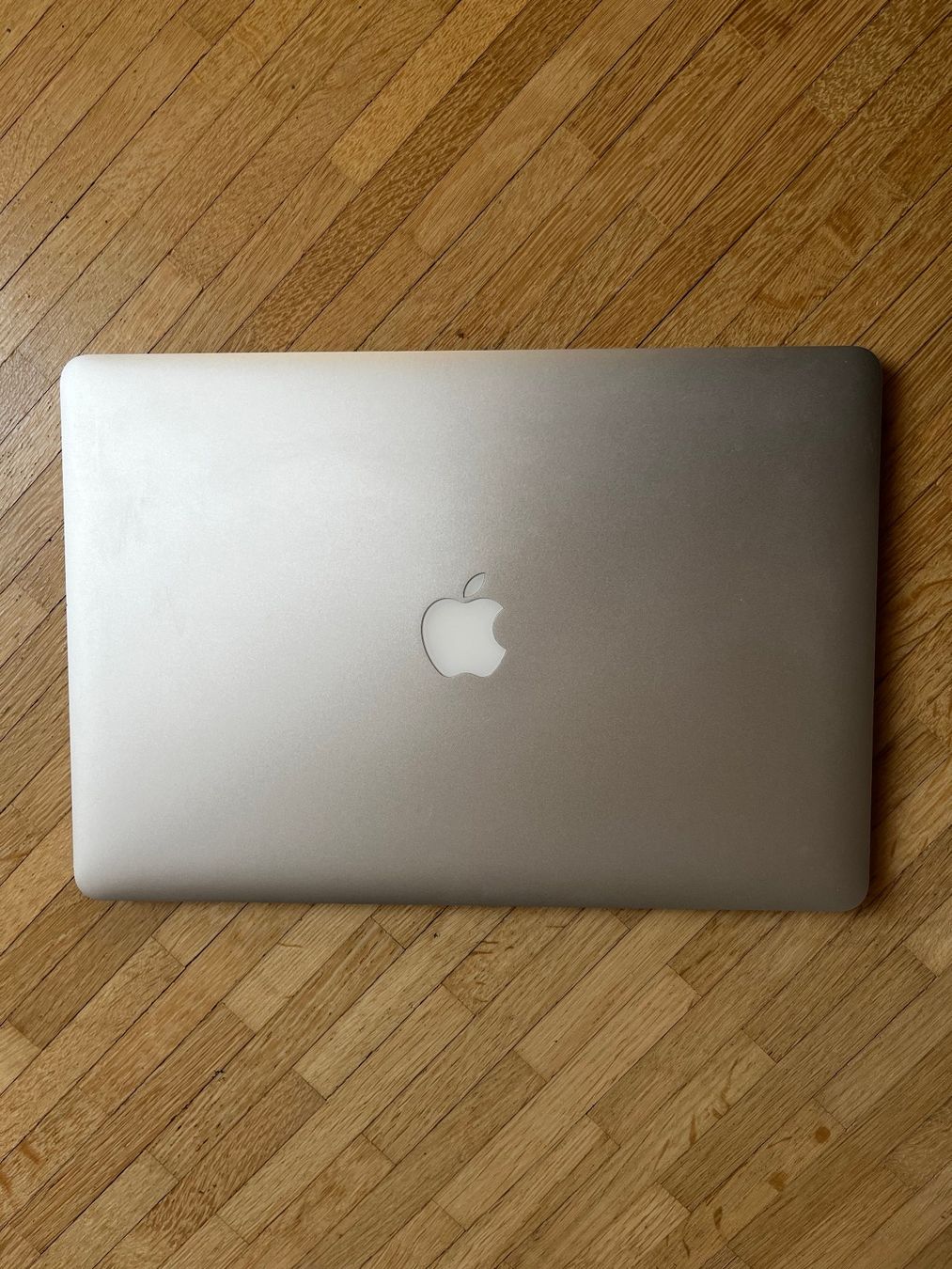 Apple Notebook: MacBook Pro 15" Mid 2014 mit Sequoia – Usato da Zufikon venduto da tomasba 1