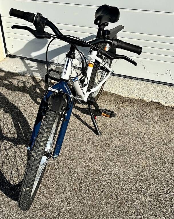 Biciclette: VTT enfant Decathlon 20" 6-9 ans  – Usato da Le Grand-Saconnex venduto da pve_9stn 1