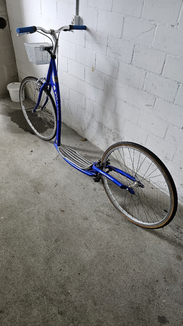 Biciclette: Dogscooter/ Trottinet Erwachsene  – Usato da Oetwil am See venduto da Marcijo2015 1
