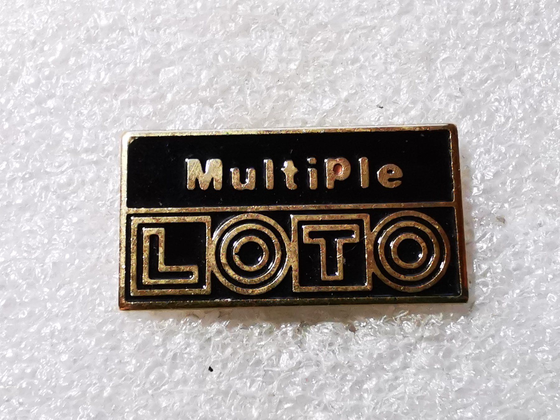 Plaketten & Abzeichen: Ansteckpin 66: Loto Multiple – Gebraucht aus Oppligen von Pin-Fall-Shop
