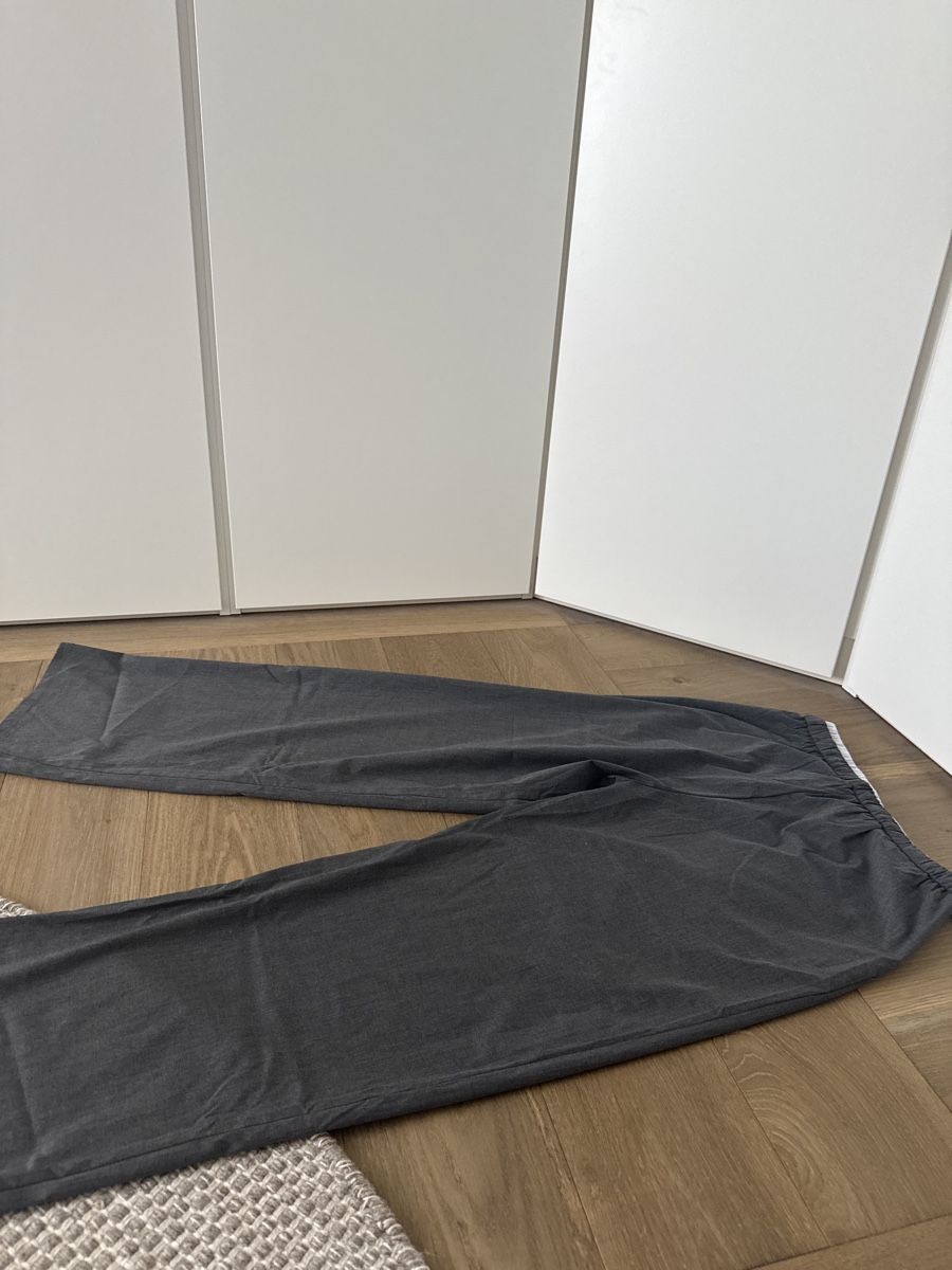 Pull&Bear Hosen: Hosen PULL&BEAR grau Grösse S neu  – Neu (gemäss Beschreibung) aus Gümligen von kleiderschrankbe6 4