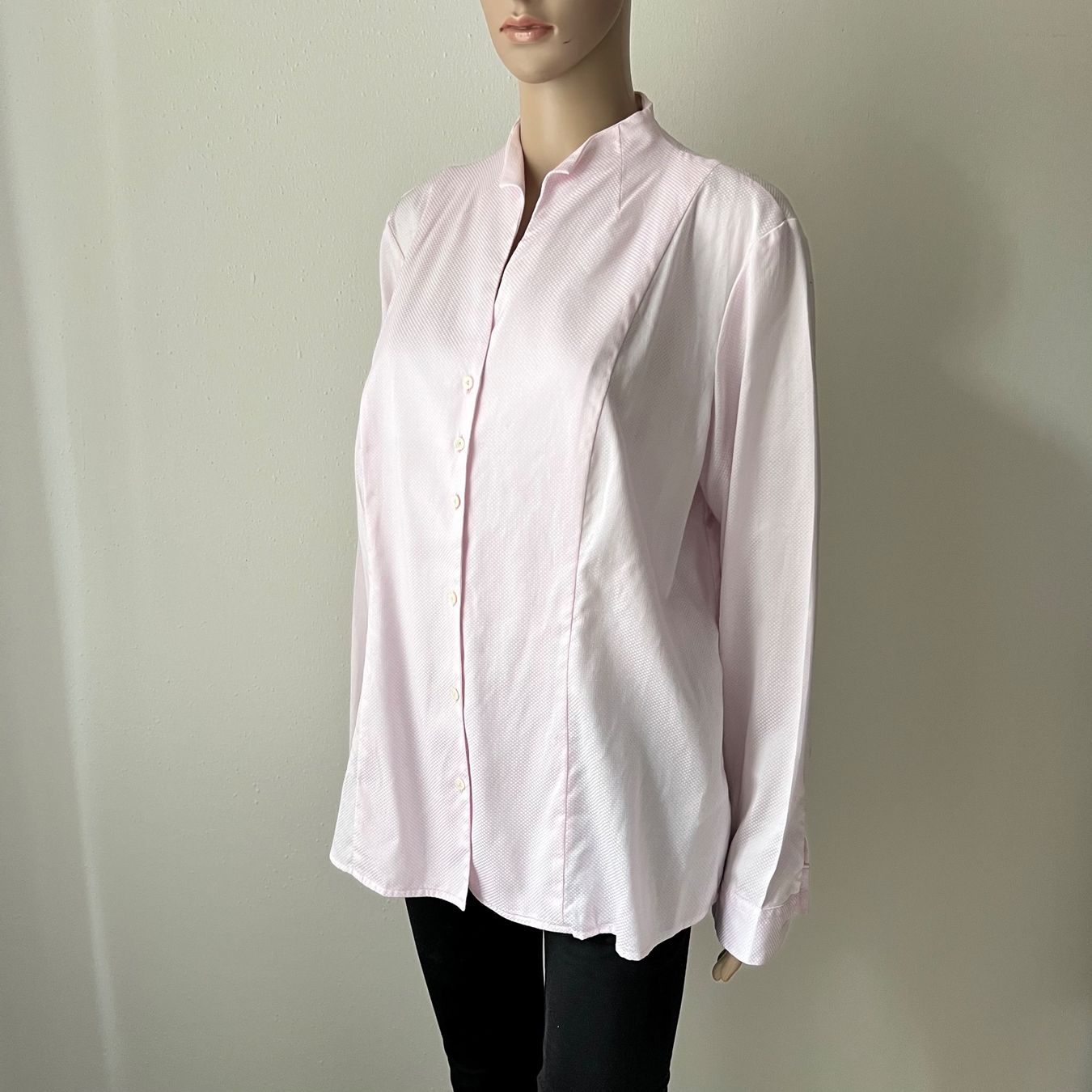 Van Laack Camicette: VAN LAACK Bluse 💓 – Usato da Zürich venduto da ClosetQueen 2
