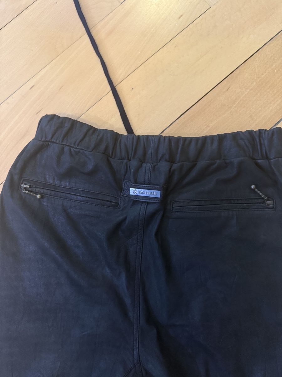 Pantaloni: Zanerobe Pants Size 32 Black Leather Joggers – Usato da Zürich venduto da kuengka 3