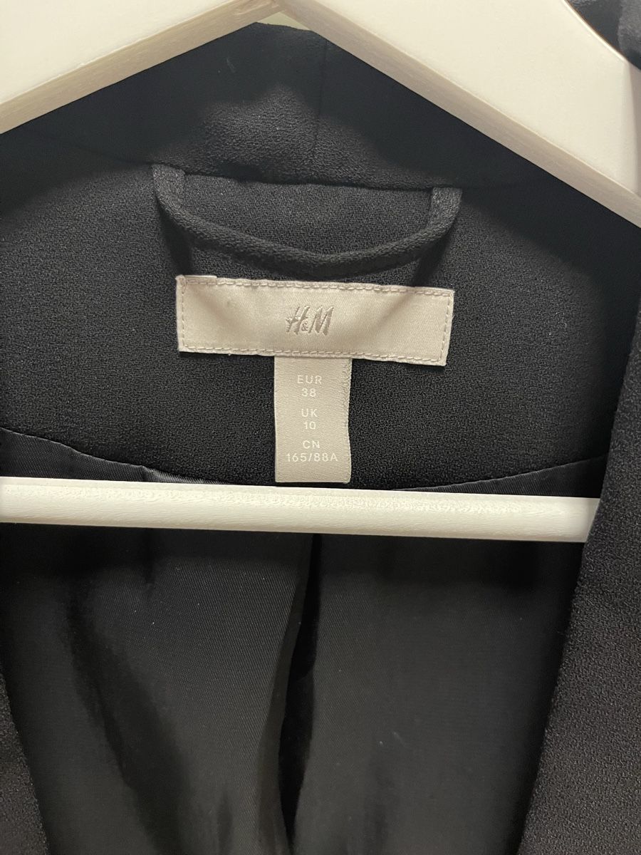 H&M Giacche: Schwarzer H&M Blazer Gr. 38 Elegant Schick Übergangsjacke – Nuovo (secondo la descrizione) da Wohlen AG venduto da abaci 2