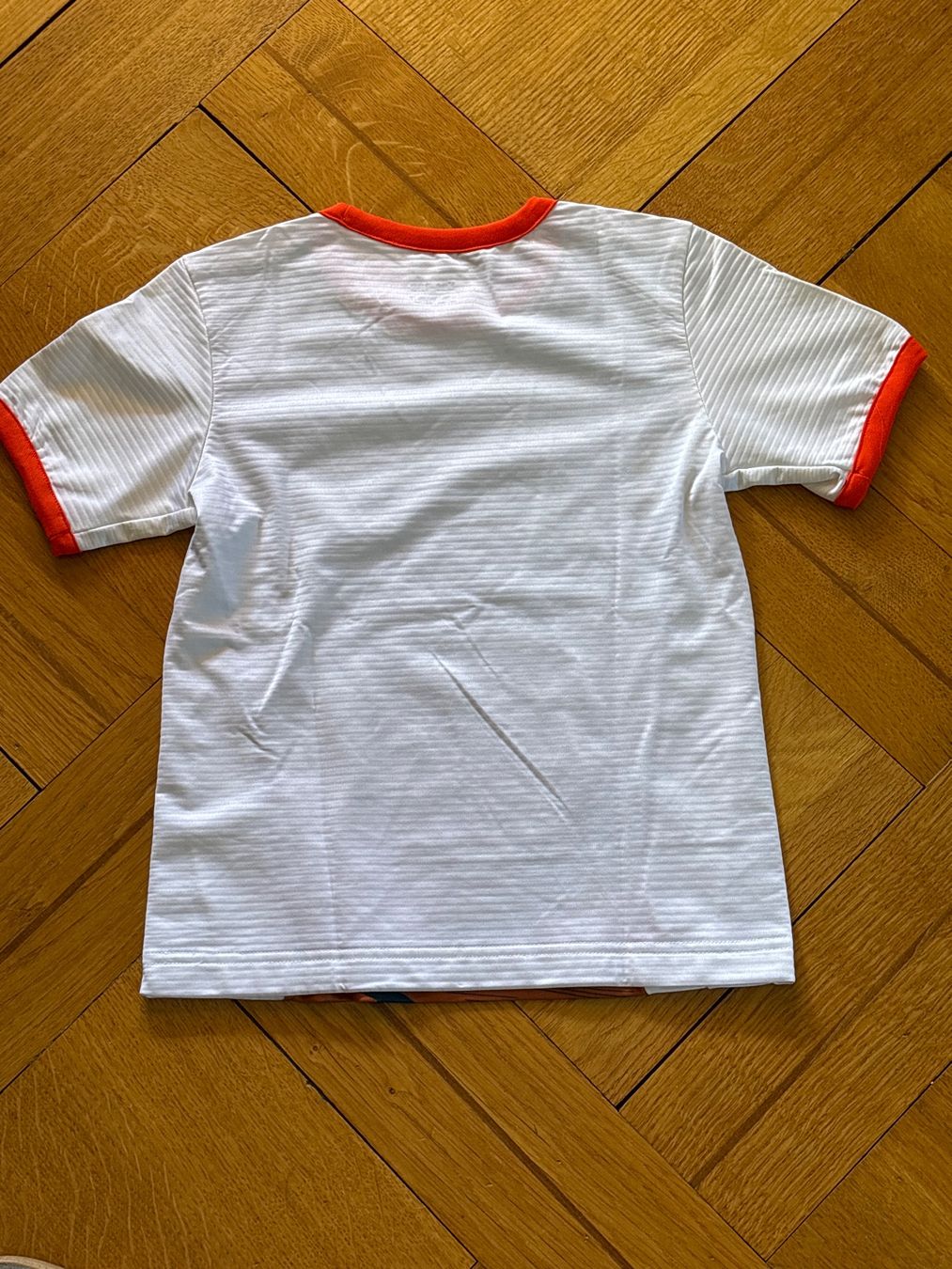 Trainer, Turnhosen & -trikots: Trikot Gr. 128 – Neu (gemäss Beschreibung) aus Genève von Livsonman 1