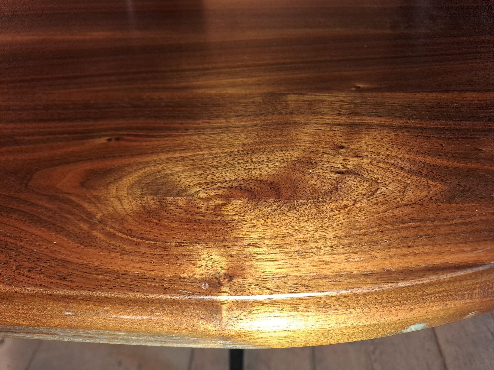 Tische: Tisch Nussbaum 190x80cm – Gebraucht aus Gebenstorf von suroh 4