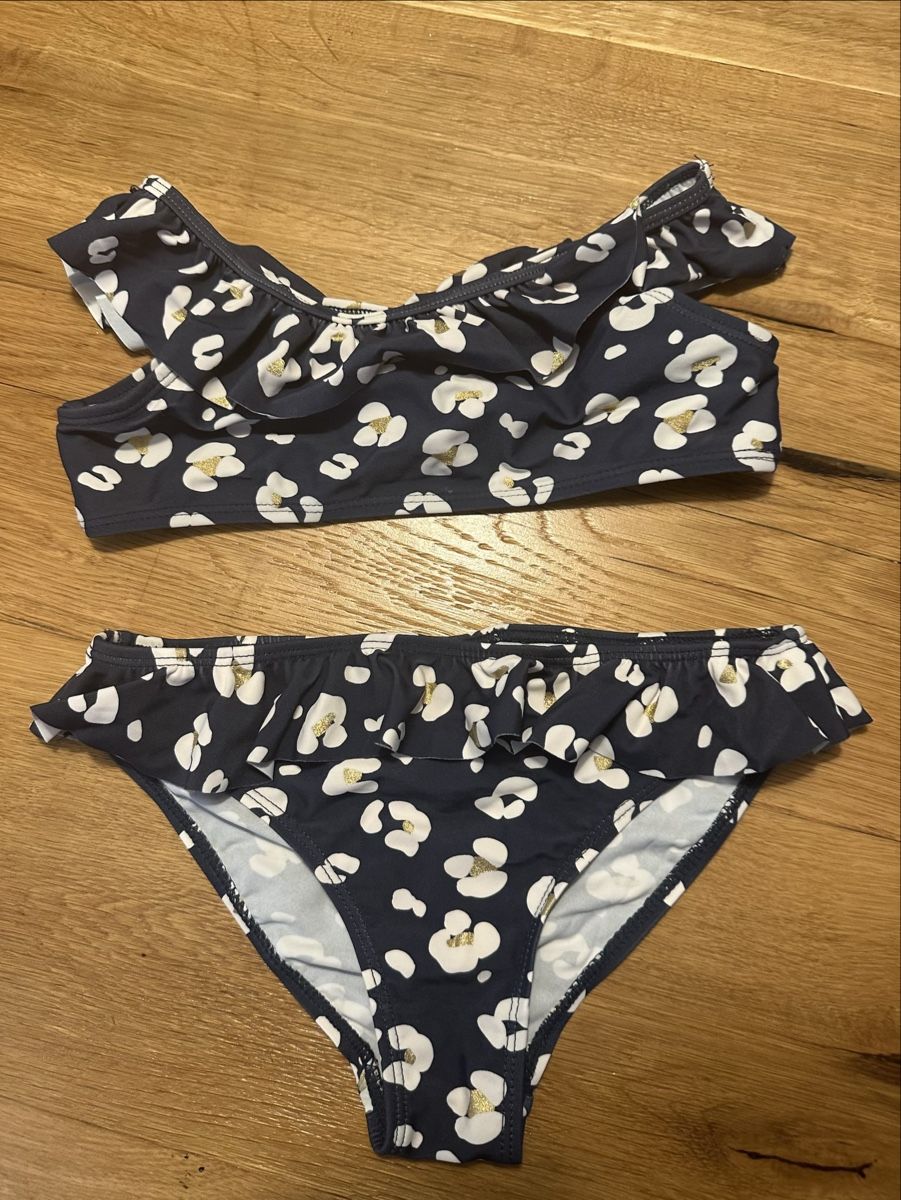 Costumi da bagno & Bikini: Bikini 134 ( angeschrieben 140)  – Usato da Wettingen venduto da Sternetaenzerin