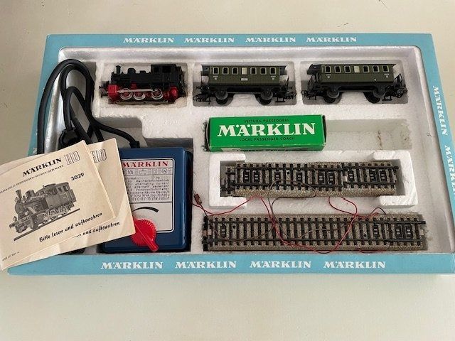 Märklin Modellini di ferrovie: train électrique Märklin – Usato da Ursy venduto da DK8 1