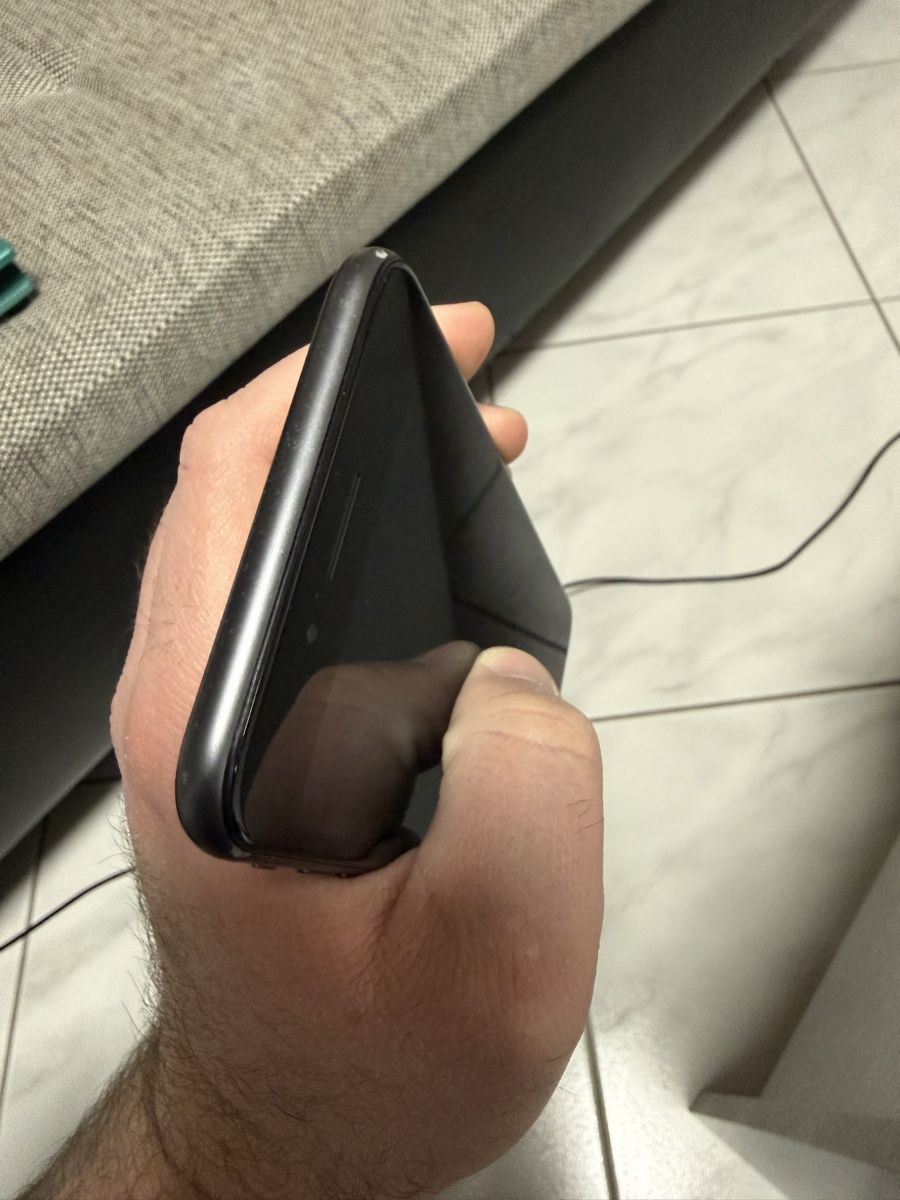 Apple Telefoni cellulari / Smartphones: iPhone 8 Plus 256Go Black – Usato da Payerne venduto da Kikas 7
