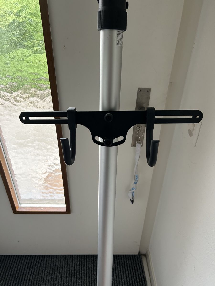 Cavalletti per biciclette: Bike Stand  - Perfect holder for 2 bikes – Usato da Stäfa venduto da mic.walo 1