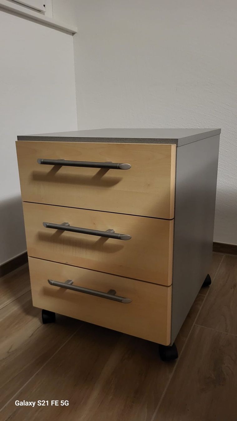 Scrivanie: Bürotisch mit Kommode zu verkaufen – Usato da Affoltern am Albis venduto da Russi66 3
