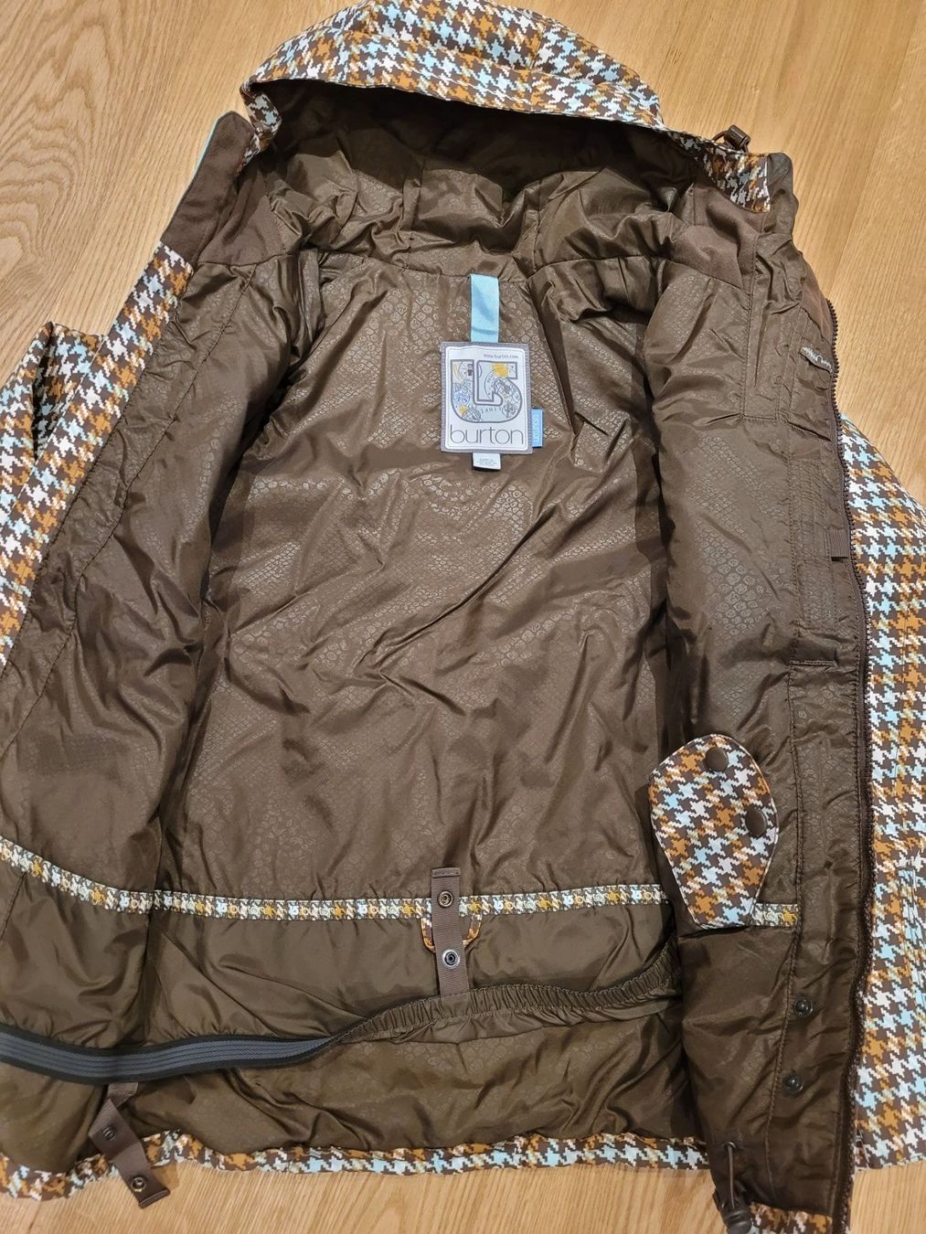 Burton Jacken: Snowboardjacke Burton Gr. S – Gebraucht aus Rombach von N_G 3